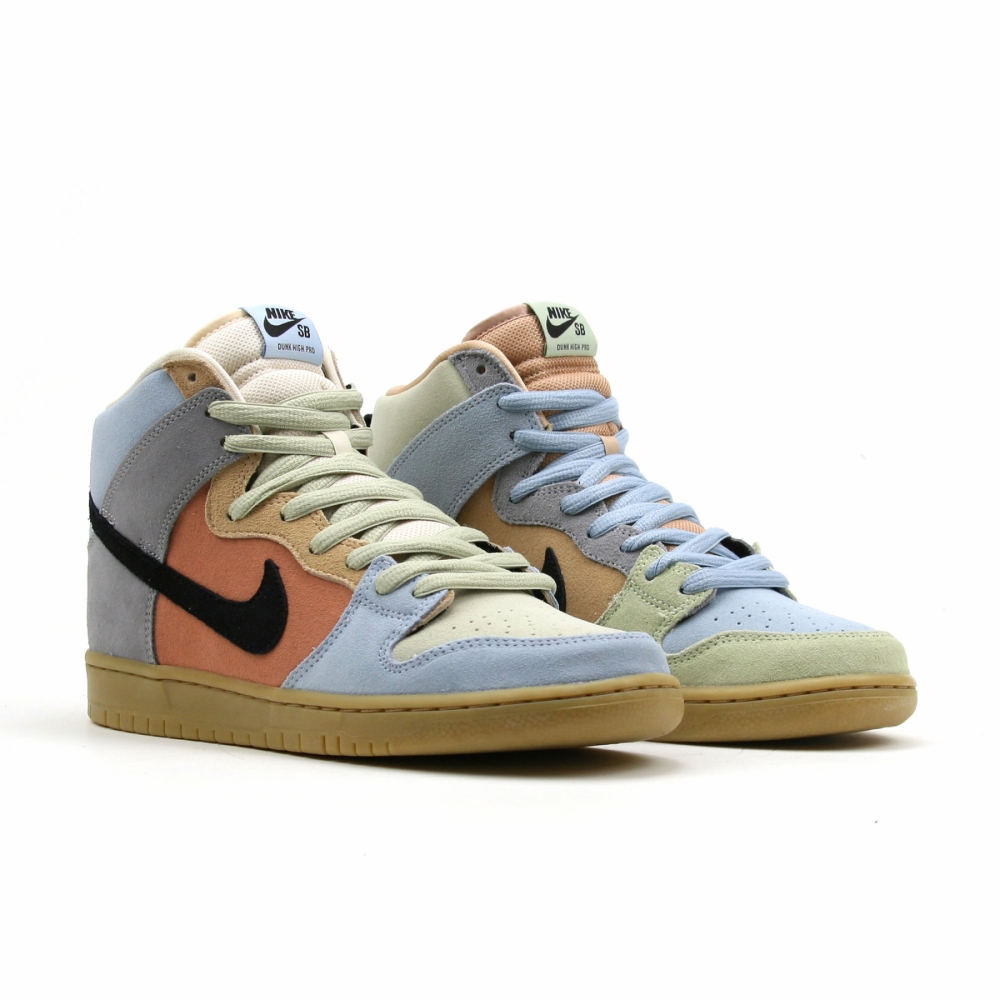 Nike SB Dunk High Pro Spectrum CN8345 001 OUTBACK Sylt