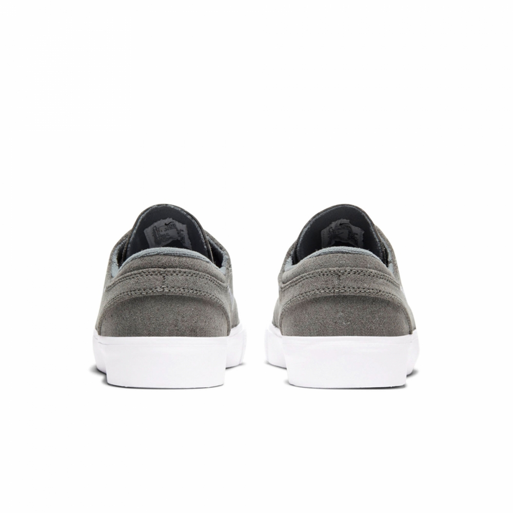 Nike sb zoom best sale janoski white leather