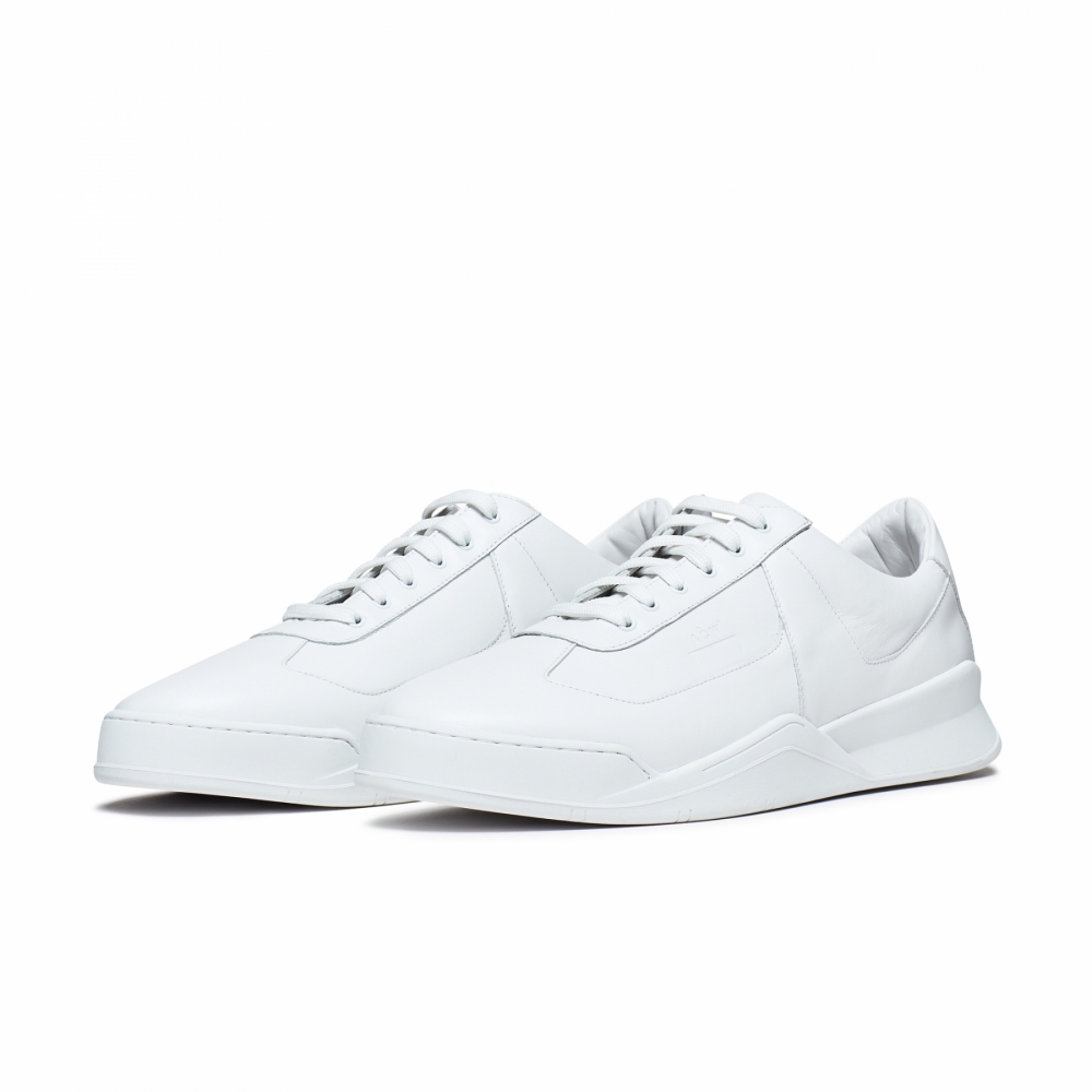 A cold wall sneakers top