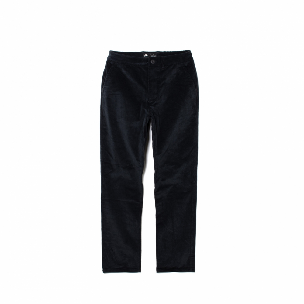 Nike sb pants hotsell black