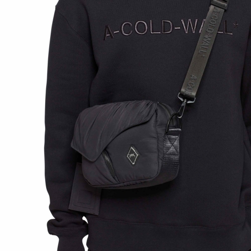 A Cold Wall Shale Padded Envelope Bag Black ACWUG046