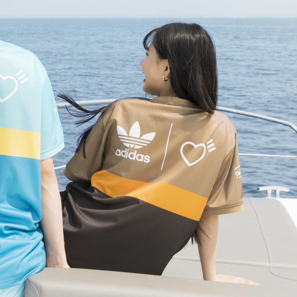 Adidas graphic tee new arrivals