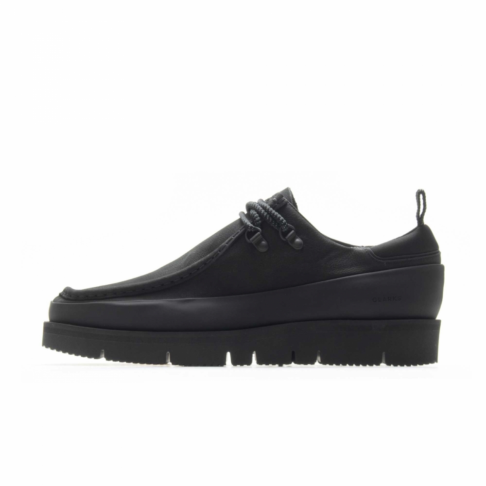 Clark shop wallabees black