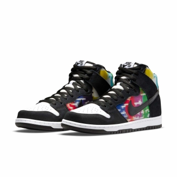 Nike SB - Dunk High Pro - TV Signal