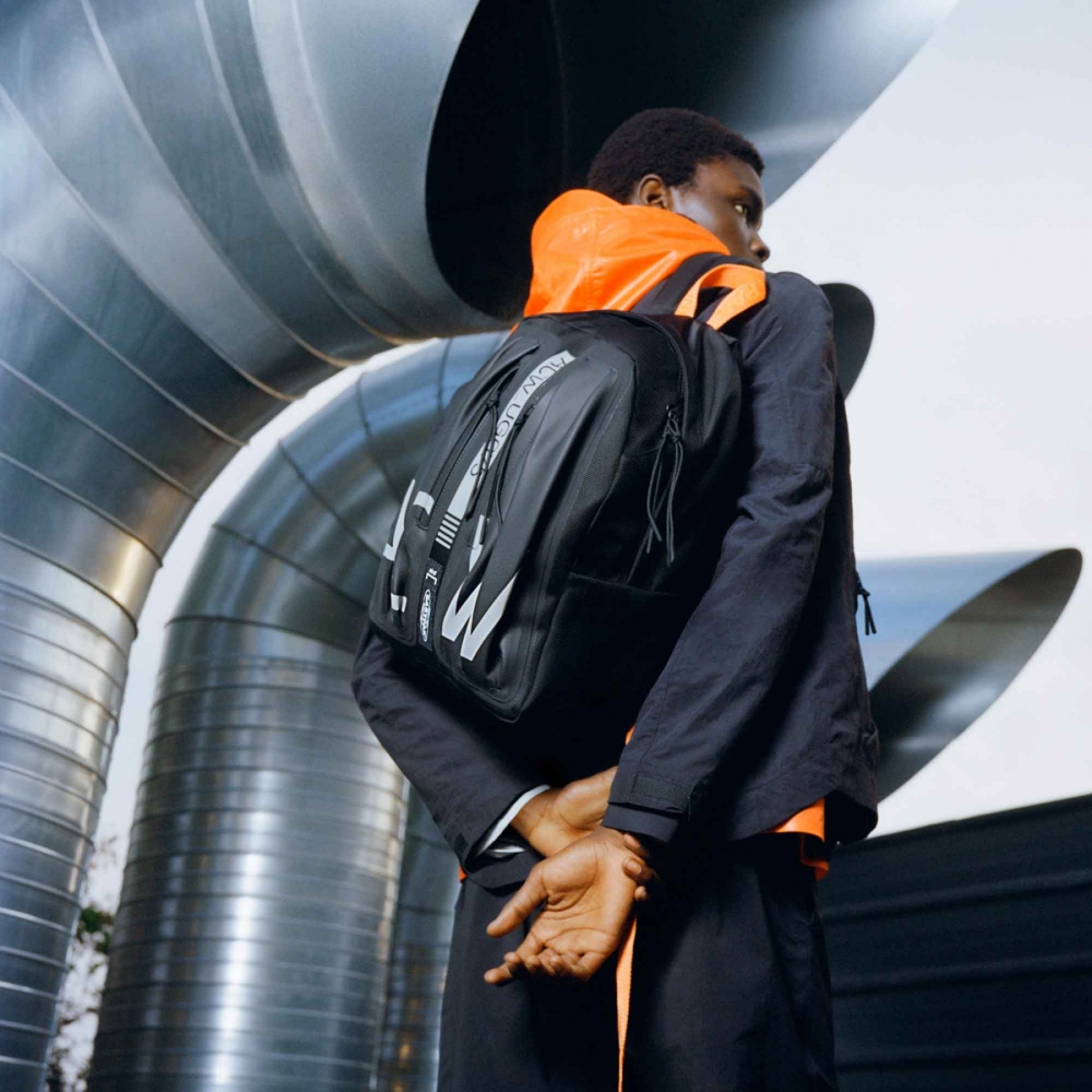 A cold shop wall backpack