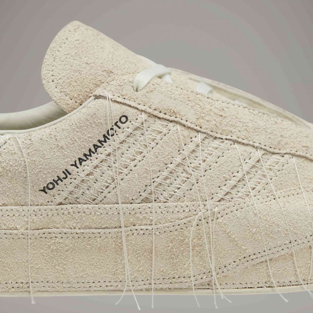 Triple discount white gazelles