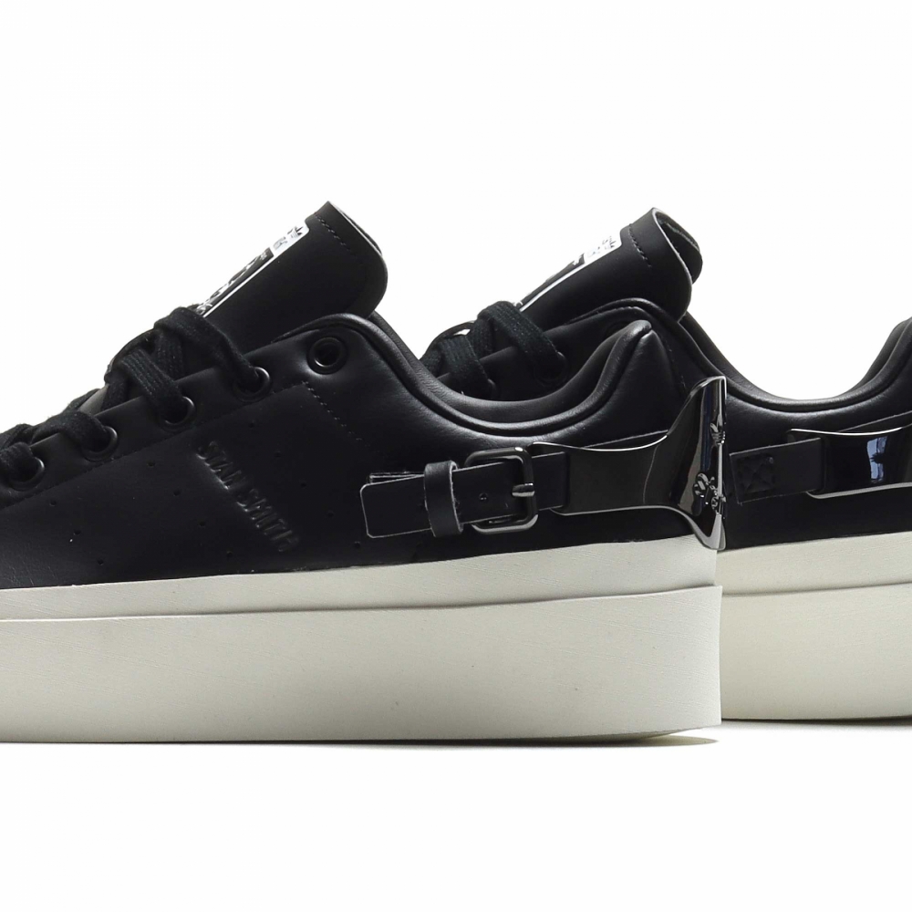 Black stan smiths womens sales
