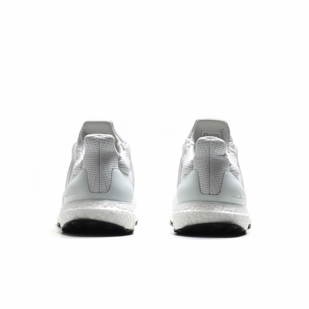 Ultra boost online 2.0 all white