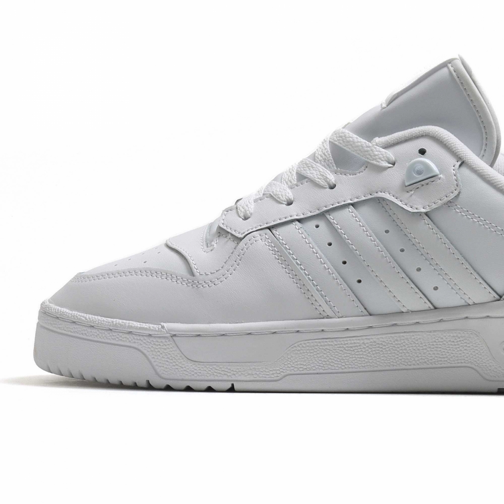 Adidas triple sales white 4.