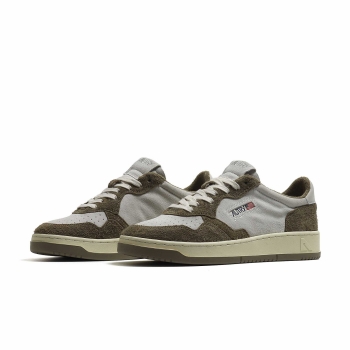 Autry - WMNS Medalist Low - Mud (Hairy Suede)