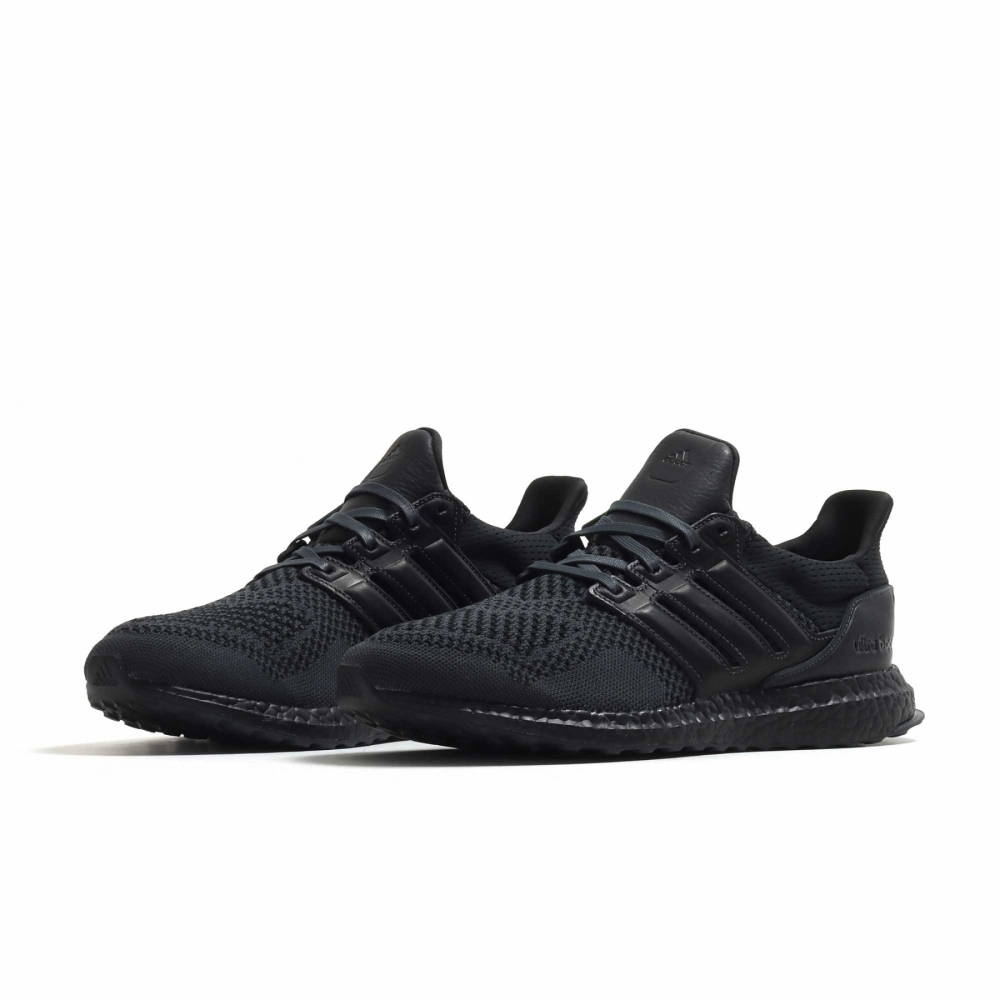 Ultra boost größe 2024 46