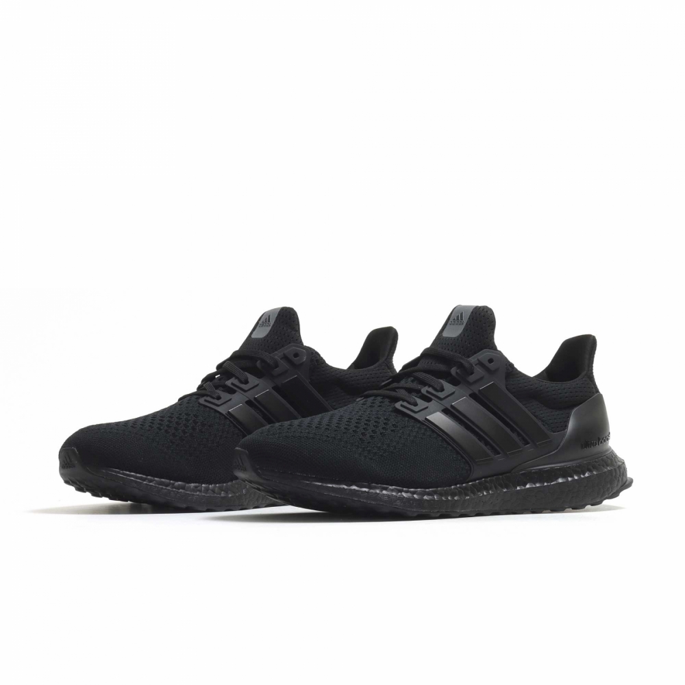 adidas UltraBoost 1.0 - Triple Black - HQ4199 | Sylt