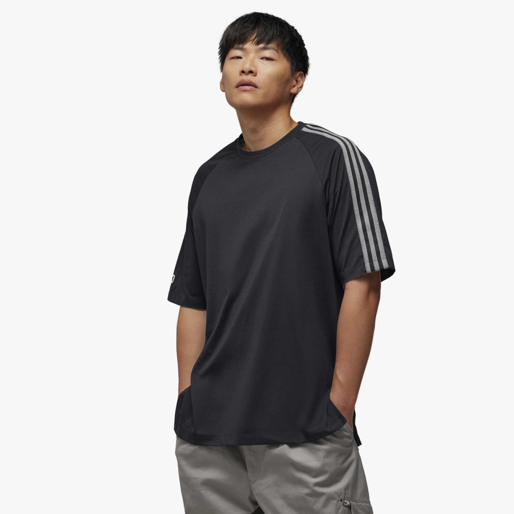 3 stripes tee online
