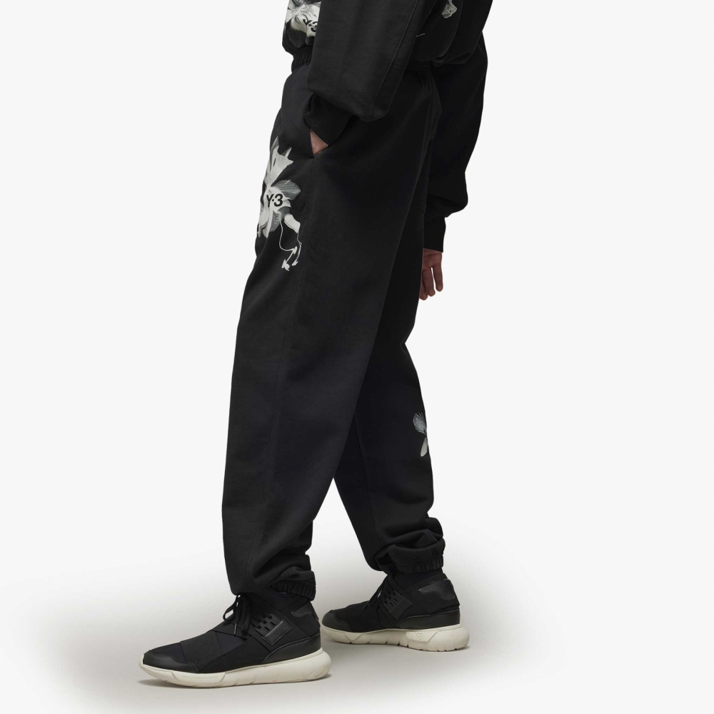 Y 3 Graphic Floral Jogger Pants Black IN4339 OUTBACK Sylt