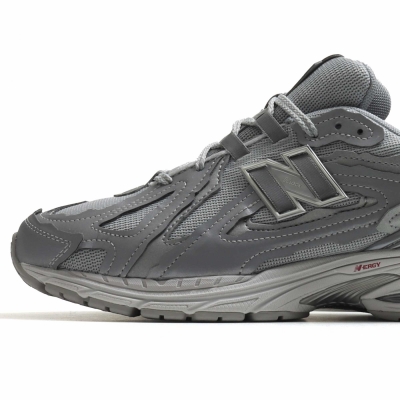 New balance metallic 400 2025