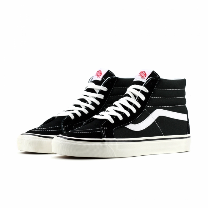Vans peanuts sk8 best sale hi black