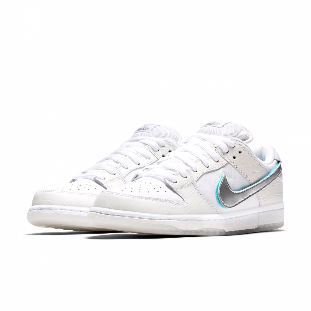 Nike SB BV1310 100 OUTBACK Sylt